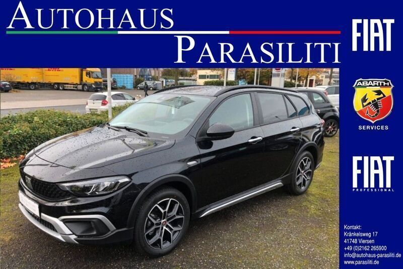Cinema schwarz metallic Gebraucht 2023 Fiat Tipo Cross Kombi | 28.390 € - Bild 1/4