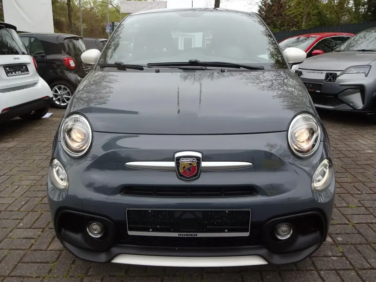 Używany Abarth 595 145 KM (106 kW) 2021 Szary Hatchback