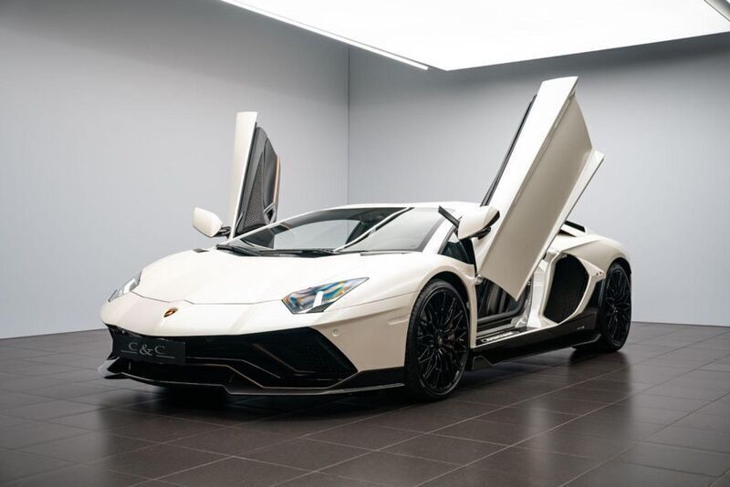 Gebraucht Lamborghini Aventador 780 PS (573 kW) 2022 Ballon white Coupé