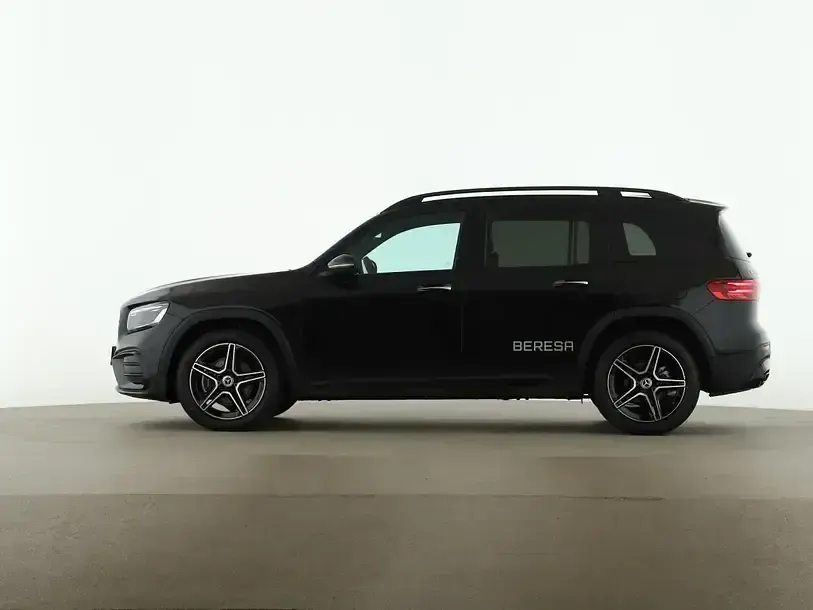 Gebraucht Mercedes GLB200 AMG 360 PS (264 kW) 2026 Schwarz SUV