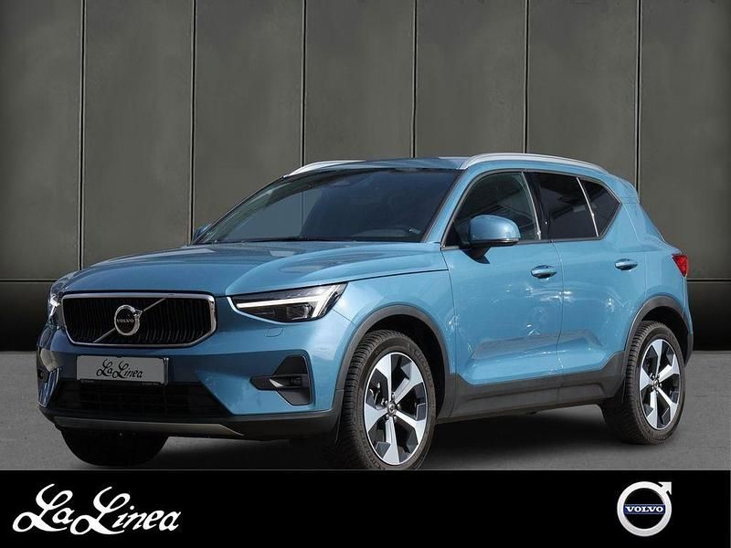 734 fjord blue (metallic) Gebraucht 2024 Volvo XC40 Core SUV | 35.890 € (Guter Preis) - Bild 1/3