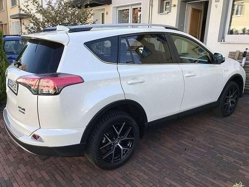 Gebraucht Toyota RAV4 Hybrid Edition 155 PS (114 kW) 2016 Weiß SUV
