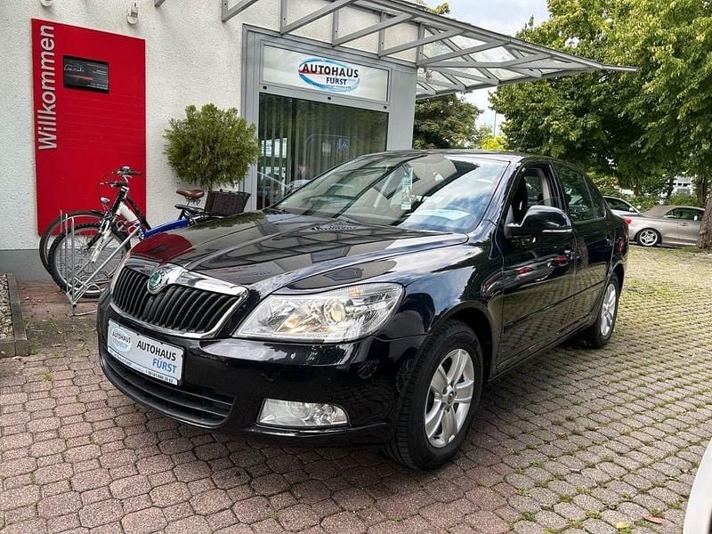 Schwarz Gebraucht 2010 Skoda Octavia Impuls Edition Limousine | 4.950 € (Fairer Preis) - Bild 1/4