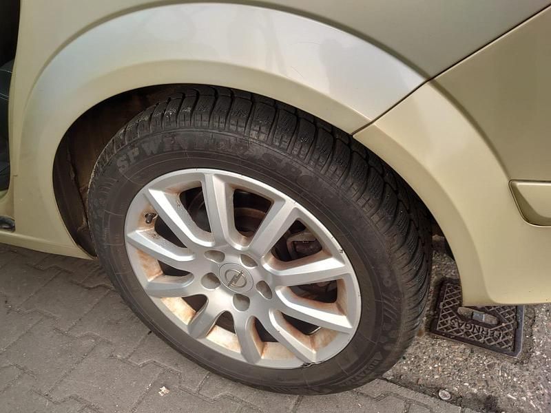 Gebraucht Opel Astra 125 PS (91 kW) 2004 Gelb Kleinwagen