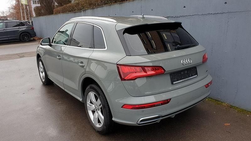 Gebraucht Audi Q5 S-Line 190 PS (139 kW) 2019 Grau SUV