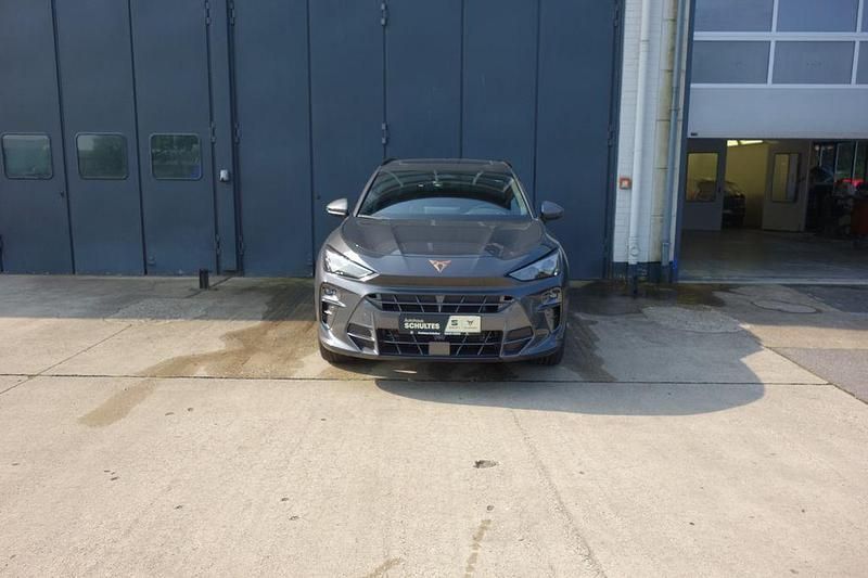 Neu Cupra Terramar VZ 265 PS (194 kW) 2025 Grau SUV