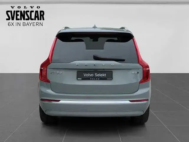 Gebraucht Volvo XC90 173 PS (127 kW) 2023 SUV