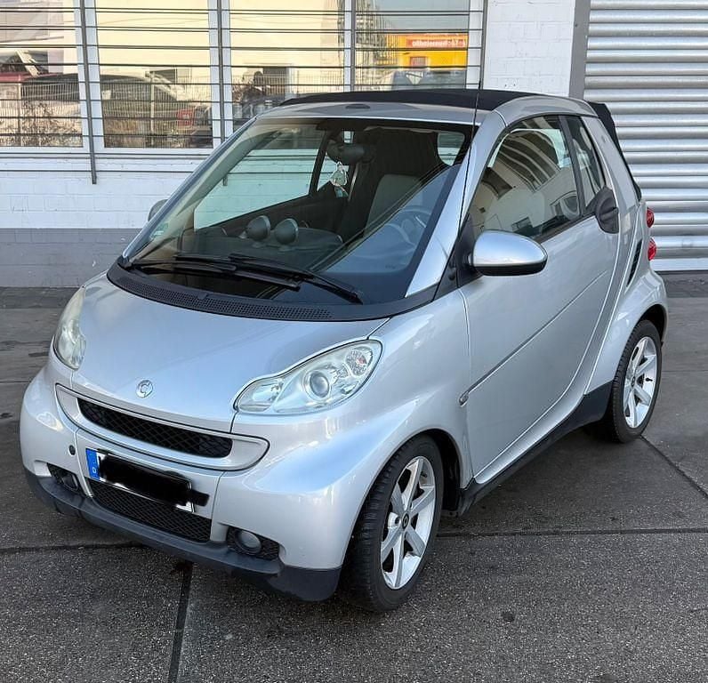 Silber Gebraucht 2007 Smart ForTwo Cabrio Cabrio | 3.500 € (Etwas zu teuer) - Bild 1/4