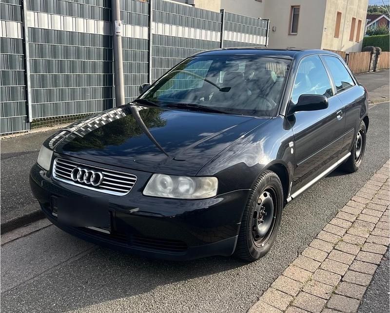 Schwarz Gebraucht 2001 Audi A3 Ambition Coupé | 699 € (Superpreis) - Bild 1/4