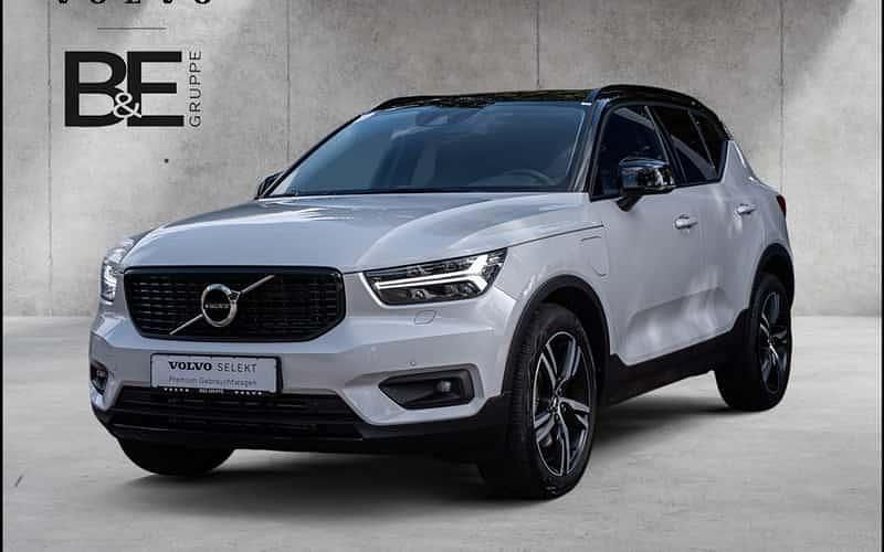 Weiß Gebraucht 2021 Volvo XC40 SUV | 31.950 € (Guter Preis) - Bild 1/4