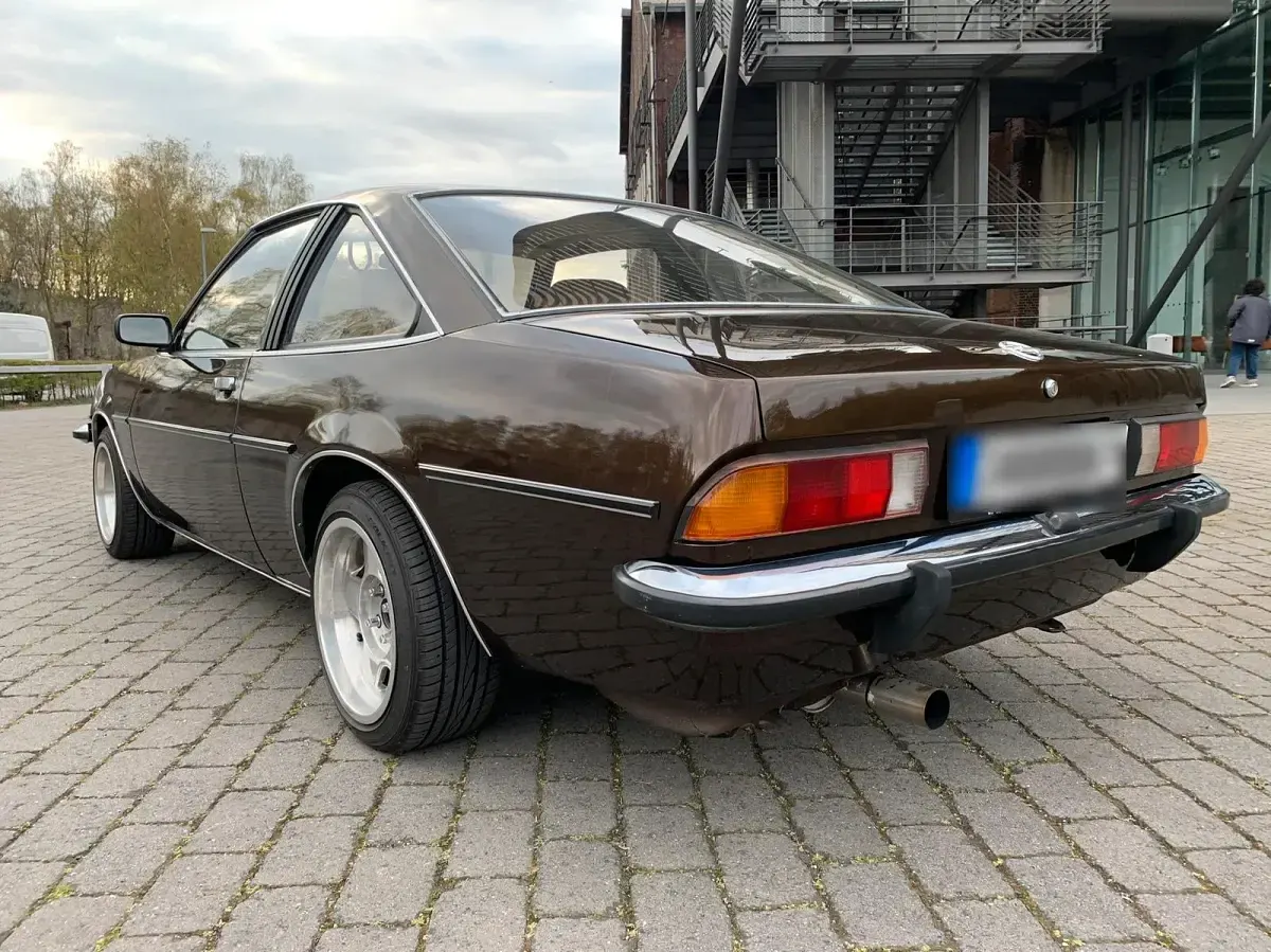 Second-hand Opel Commodore 155 CP (114 kW) 1980 Maro Break