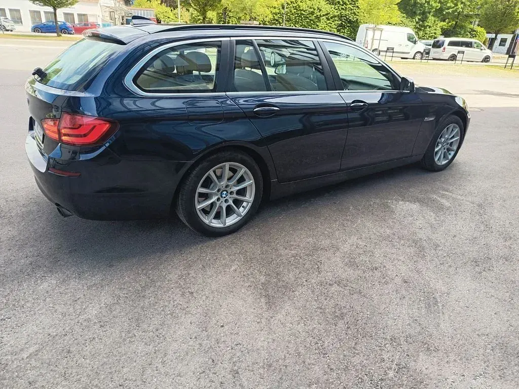 Używany BMW 535 Performance 306 KM (225 kW) 2010 Niebieski Sedan/Limuzyna