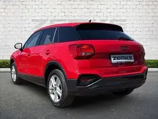 Second-hand Audi Q2 Advanced 150 CP (110 kW) 2024 Roșu SUV