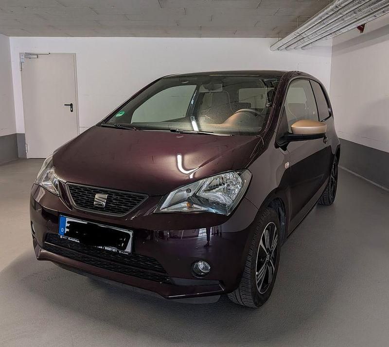 Violett Gebraucht 2018 Seat Mii Cosmopolitan Kleinwagen | 9.300 € (Fairer Preis) - Bild 1/4