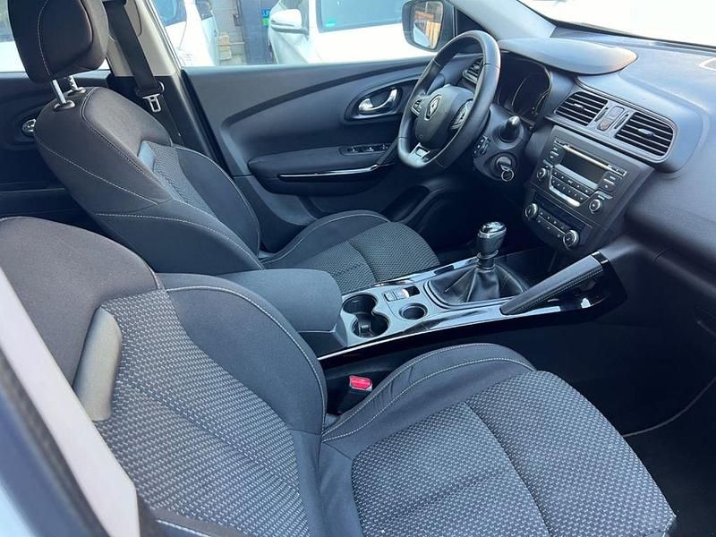 Gebraucht Renault Kadjar Life 140 PS (102 kW) 2019 Weiß SUV