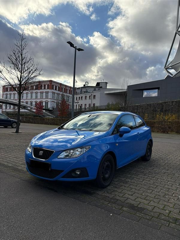 Blau Gebraucht 2009 Seat Ibiza Sport Kleinwagen | 3.150 € (Etwas zu teuer) - Bild 1/4
