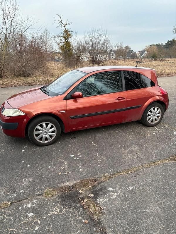 Gebraucht Renault Mégane II 135 PS (99 kW) 2004 Rot Kleinwagen