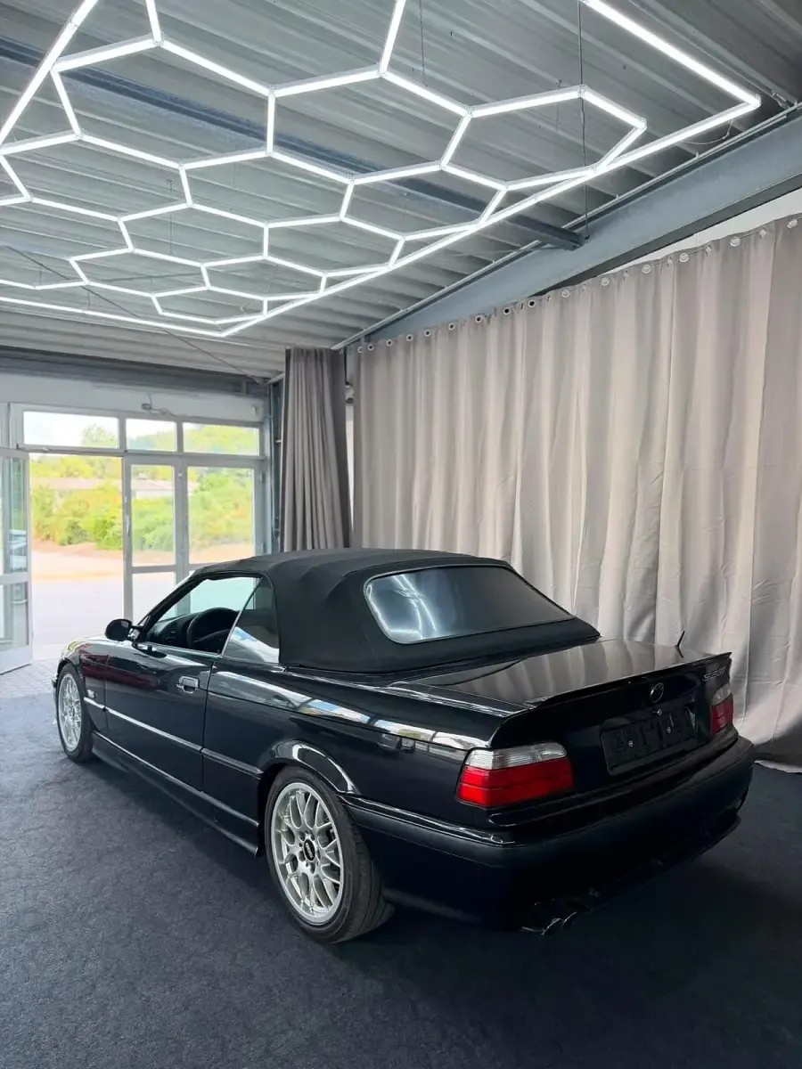Gebraucht BMW 328 Cabriolet M Sport 193 PS (141 kW) 1996 Schwarz Cabrio