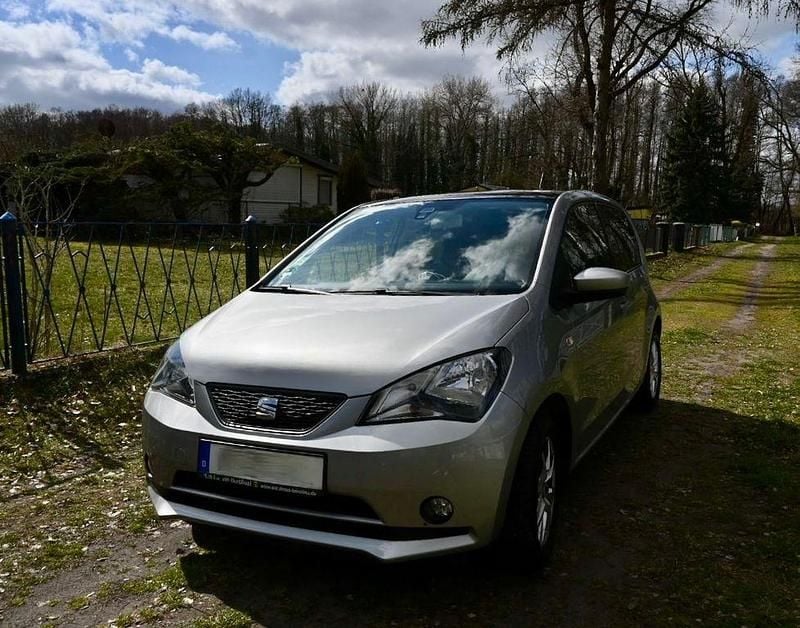 Gebraucht Seat Mii Chic 68 PS (50 kW) 2018 Silber Kleinwagen