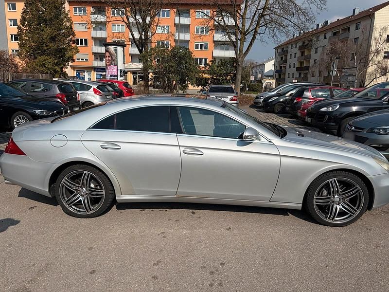 Gebraucht Mercedes CLS350 272 PS (200 kW) 2004 Grau Limousine