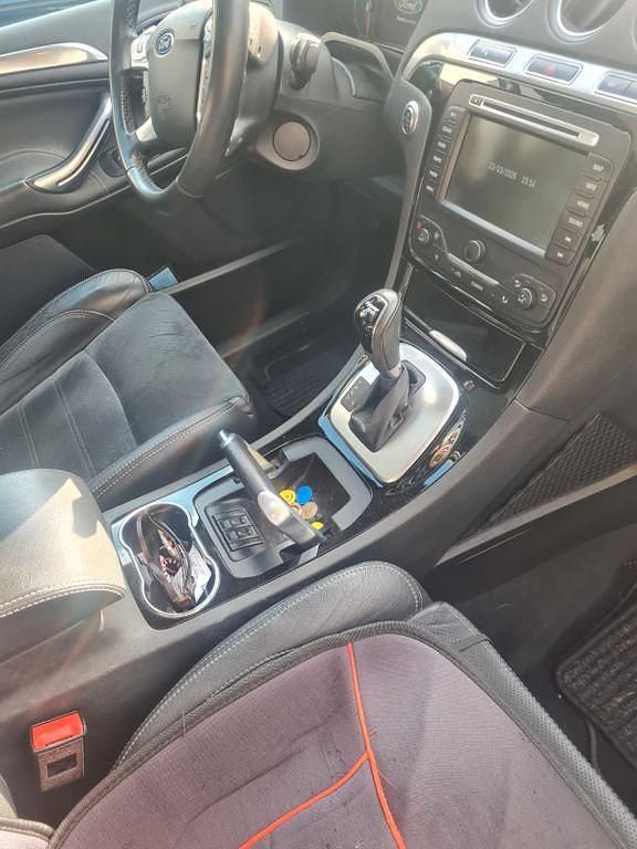 Gebraucht Ford Galaxy Titanium 163 PS (119 kW) 2014 Blau Van / Kleinbus