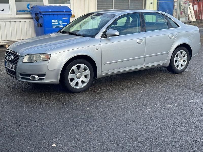 Gebraucht Audi A4 132 PS (97 kW) 2006 Grau Limousine