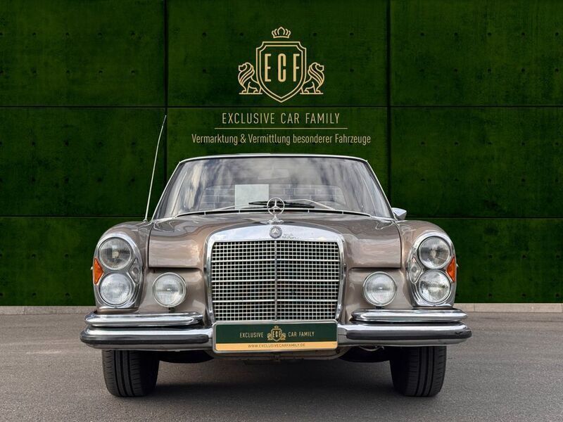 Gebraucht Mercedes 300 250 PS (183 kW) 1971 Limousine