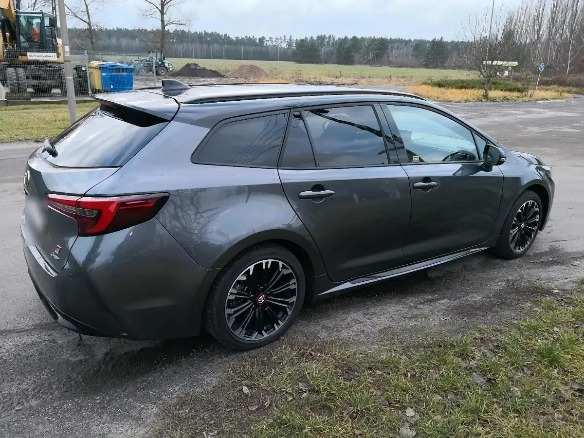 Gebraucht Toyota Corolla Sport 140 PS (102 kW) 2024 Grau Kombi