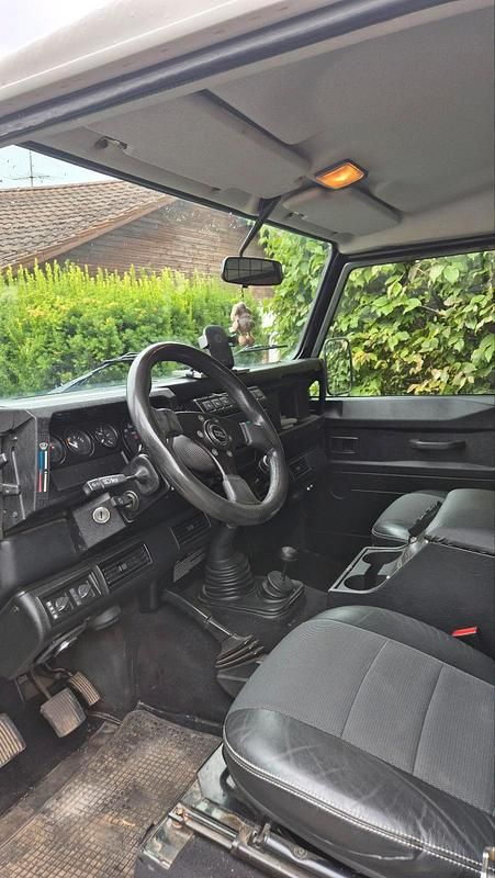 Gebraucht Land Rover Defender 122 PS (89 kW) 2005 Grün SUV