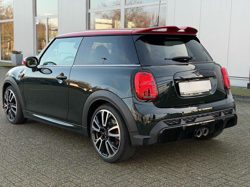 Gebraucht Mini John Cooper Works 231 PS (169 kW) 2022 Grün Kleinwagen