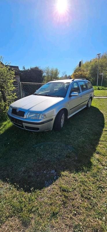 Usata Skoda Octavia 90 CV (66 kW) 2000 Argento Station wagon