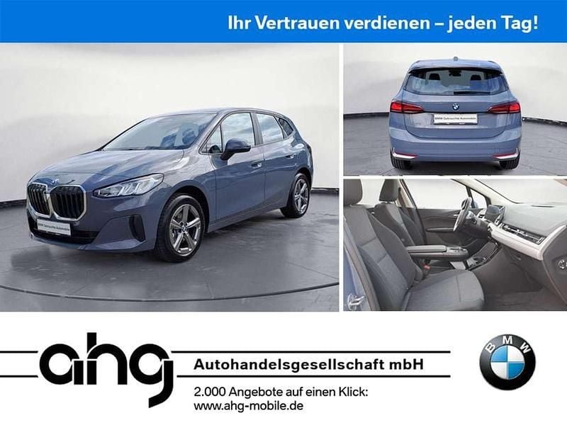 Sparkling kupfergrau metallic Gebraucht 2022 BMW 220 Van / Kleinbus | 27.960 € (Guter Preis) - Bild 1/4