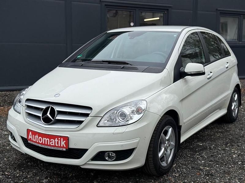 Gebraucht Mercedes B170 116 PS (85 kW) 2008 Weiß Van / Kleinbus