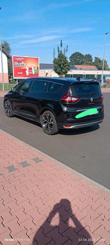 Schwarz Gebraucht 2022 Renault Grand Scénic IV Van / Kleinbus | 22.000 € (Guter Preis) - Bild 1/4
