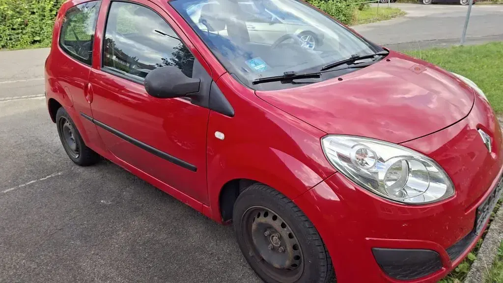 Gebraucht Renault Twingo Authentique 58 PS (42 kW) 2009 Rot Kleinwagen