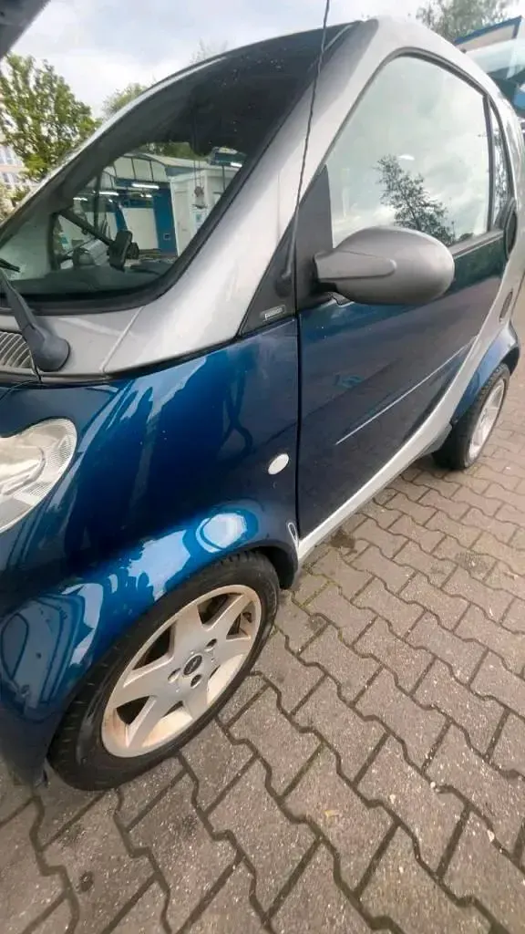 Używany Smart ForTwo Coupé 52 KM (38 kW) 2002 Niebieski Coupe