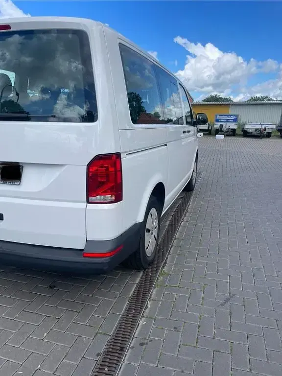 Gebraucht VW Caravelle 150 PS (110 kW) 2020 Weiß Van
