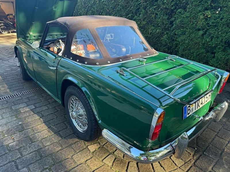 Gebraucht Triumph TR4 133 PS (97 kW) 1964 Grün Cabrio