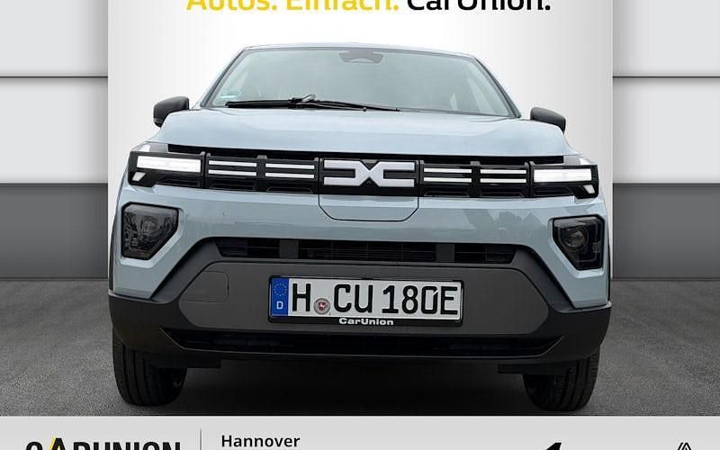 Nouă Dacia Spring Expression 52 kW (71 CP) 2026 Verde Hatchback