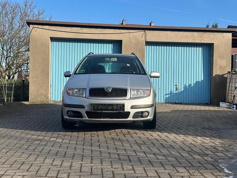 Gebraucht Skoda Fabia 80 PS (58 kW) 2007 Silber Kombi