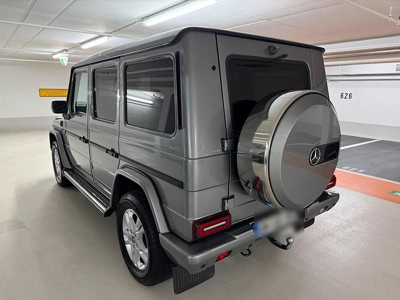 Gebraucht Mercedes G350 211 PS (155 kW) 2012 Grau SUV