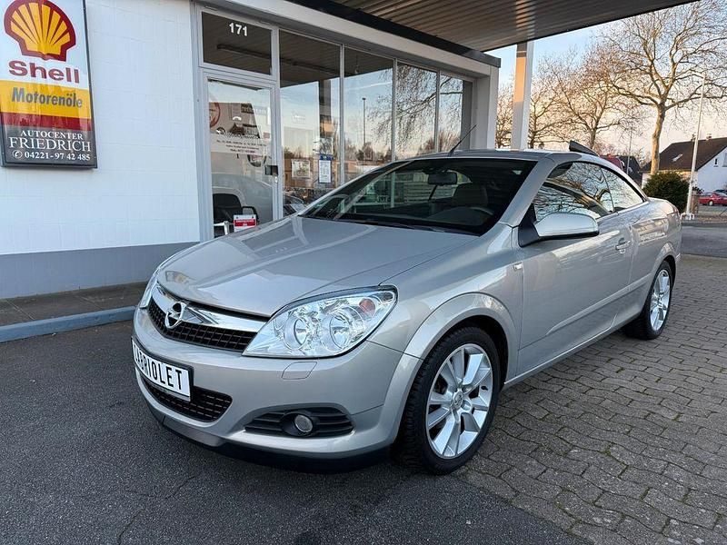 Beige Gebraucht 2007 Opel Astra Cabriolet Cosmo Cabrio | 9.950 € - Bild 1/4