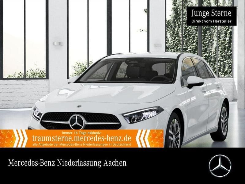 Weiß Gebraucht 2025 Mercedes A200 Advanced Plus Limousine | 29.990 € (Guter Preis) - Bild 1/2