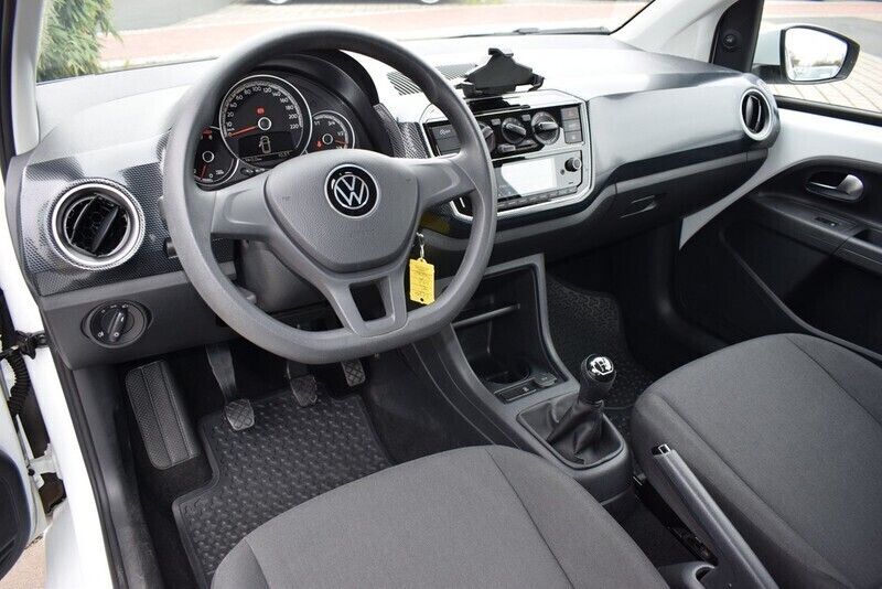 Gebraucht VW up! Move 65 PS (47 kW) 2021 Weiß Kleinwagen