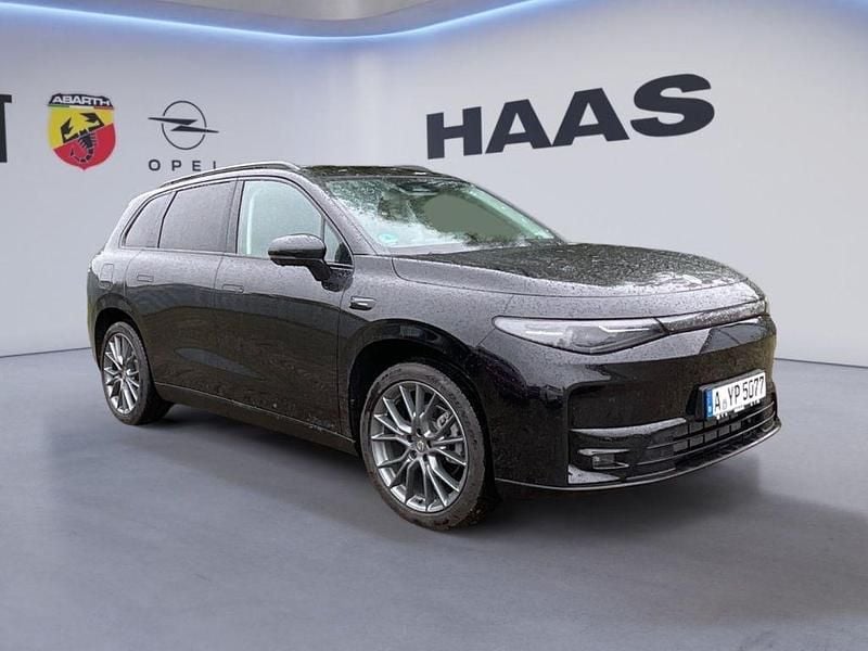 Gebraucht Leapmotor C10 215 PS (158 kW) 2025 Black (metallic) SUV