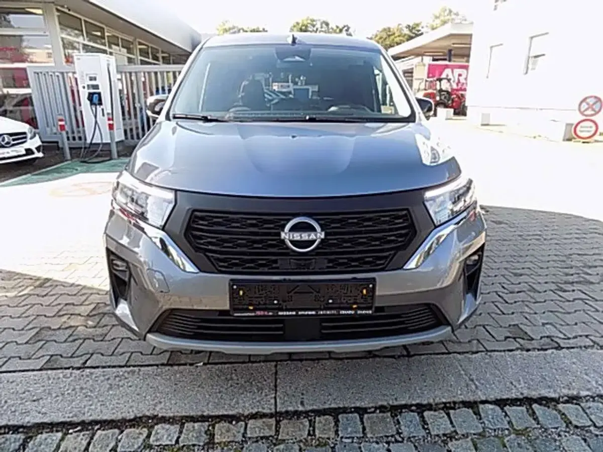 Neu Nissan Townstar Tekna 131 PS (96 kW) 2026 Grau Kombi