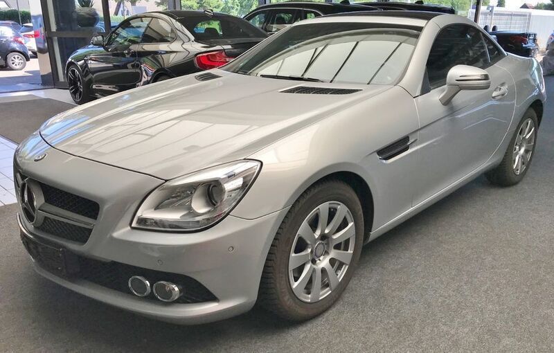 Silber Gebraucht 2014 Mercedes SLK200 Cabrio | 19.990 € (Fairer Preis) - Bild 1/4