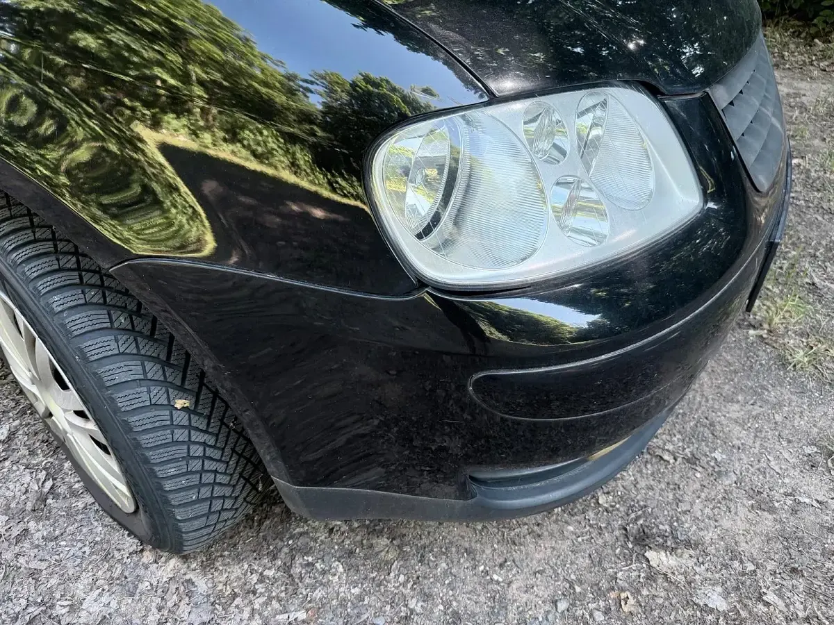 Usata VW Touran 150 CV (110 kW) 2004 Nero Monovolume