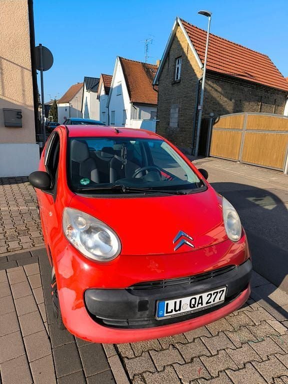 Rot Gebraucht 2006 Citroën C1 Kleinwagen | 800 € (Guter Preis) - Bild 1/4