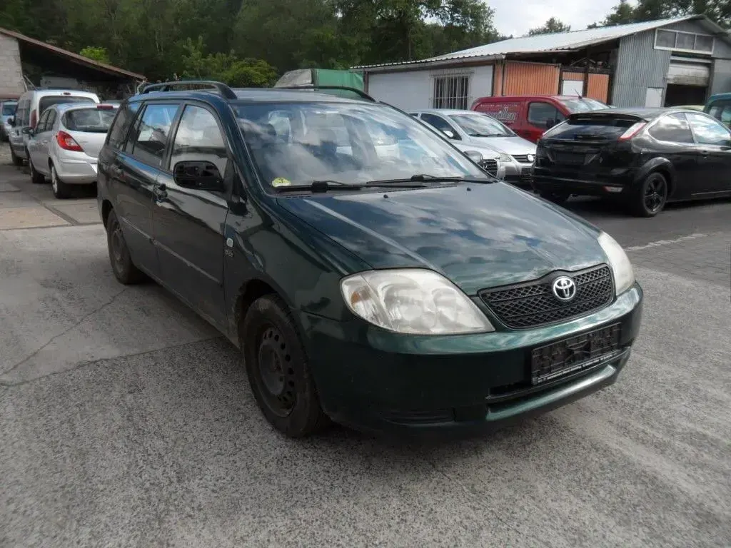 Gebraucht Toyota Corolla 90 PS (66 kW) 2002 Grün Limousine
